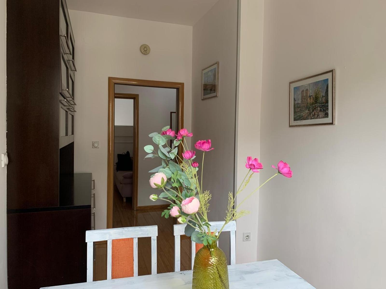 City Center Crown Apartment Beograd Eksteriør billede
